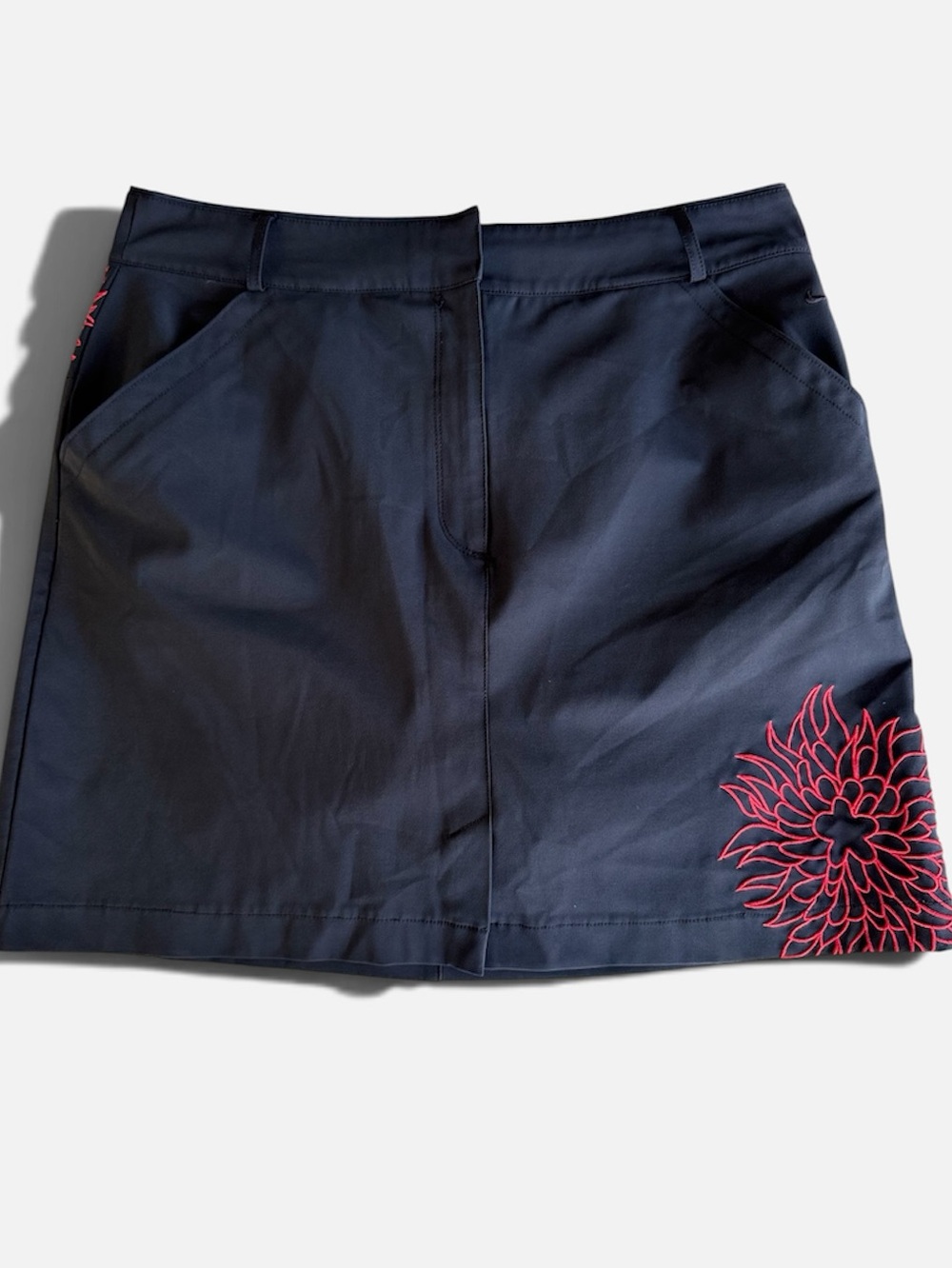 Nike Golf Black Skort with Red Floral Embroidery Size 10 Medium